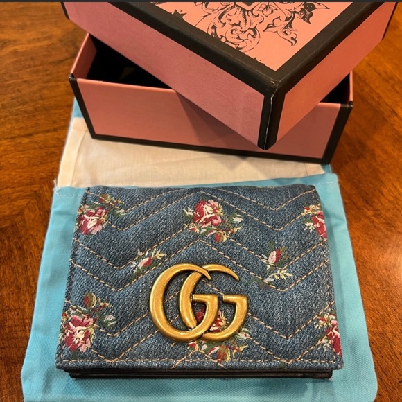 Gucci GG Marmont Bi-fold Printed Matelasse Denim. Authenticated by Poshmark. - Picture 1 of 6